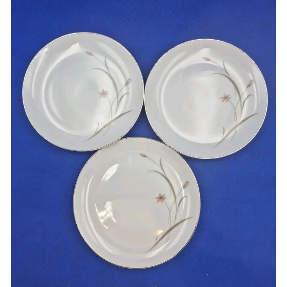 Three Vintage Mikasa Astrea China Dessert/Salad Plates Japan Gold Rim 8